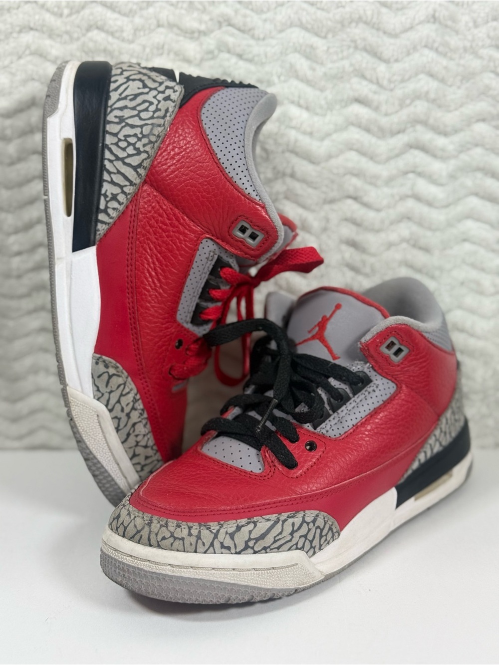 Air Jordan 3 Retro SE "Unite" referred to as the "Red Cement"  - 5 Youth